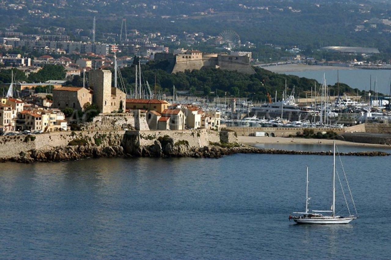 Glamorgan * Antibes